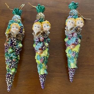 Christmas ornaments with faces